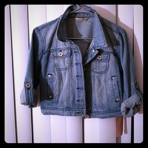 New never worn Incredibly unique Jean jacket